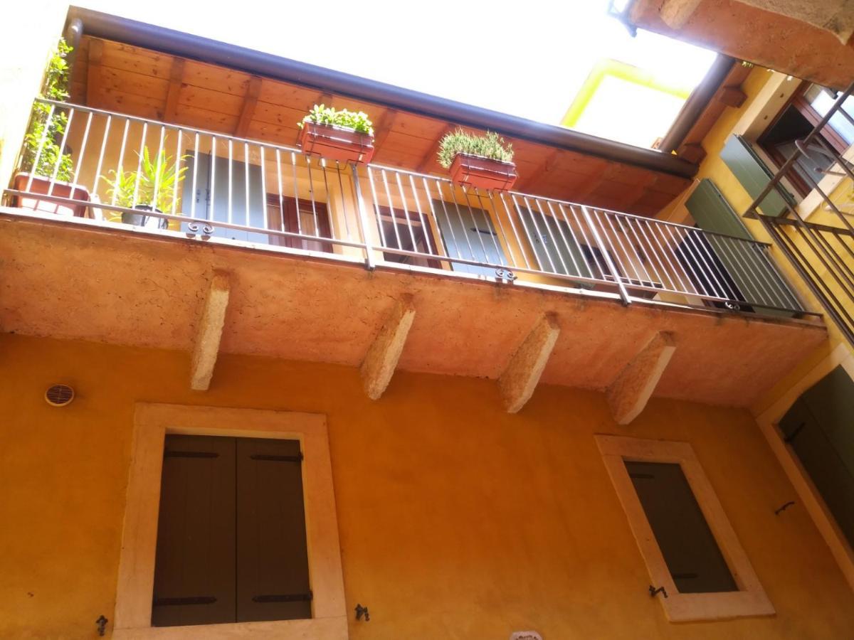 شقة Gecko'S Balcony فيرونا المظهر الخارجي الصورة